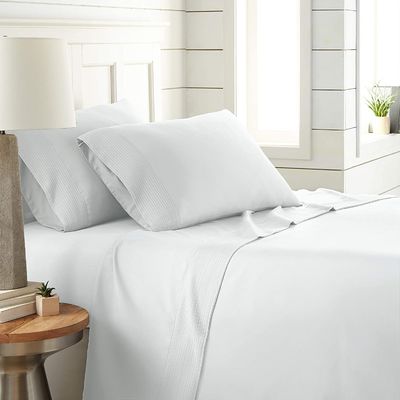 Luxe Europese en Amerikaanse stijl 1-2 kg zachte geborstelde microfiber 4 stuk bedden