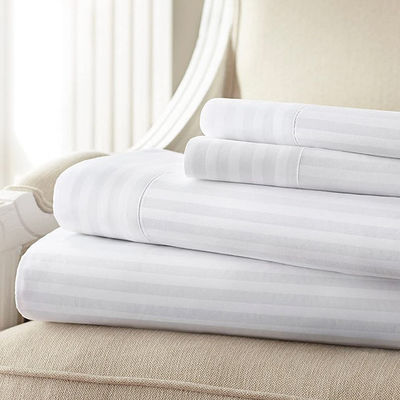NO Vulling 80gm 100% Polyester Microfiber Embossed beddengoed Set van Xinpai 133 * 60 Stoffen Dichtheid