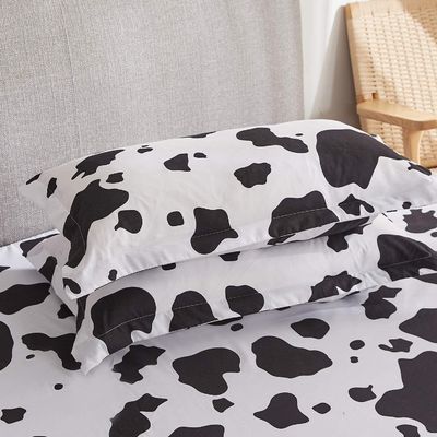 Volledige grootte koevel set 4PCS 1800 draad tel Zwarte witte koevel met diepe zakken