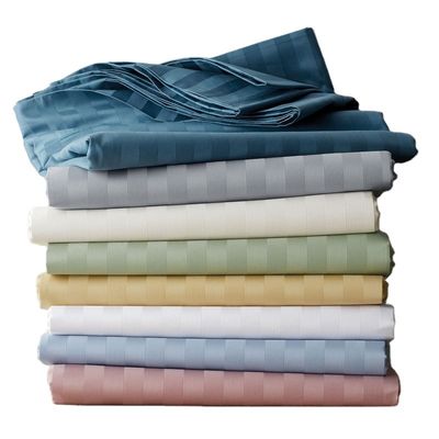 Eenvoudige stijl Volledig polyester gestreepte vierdelige set voor huishoudelijke stoffen Aantal 40